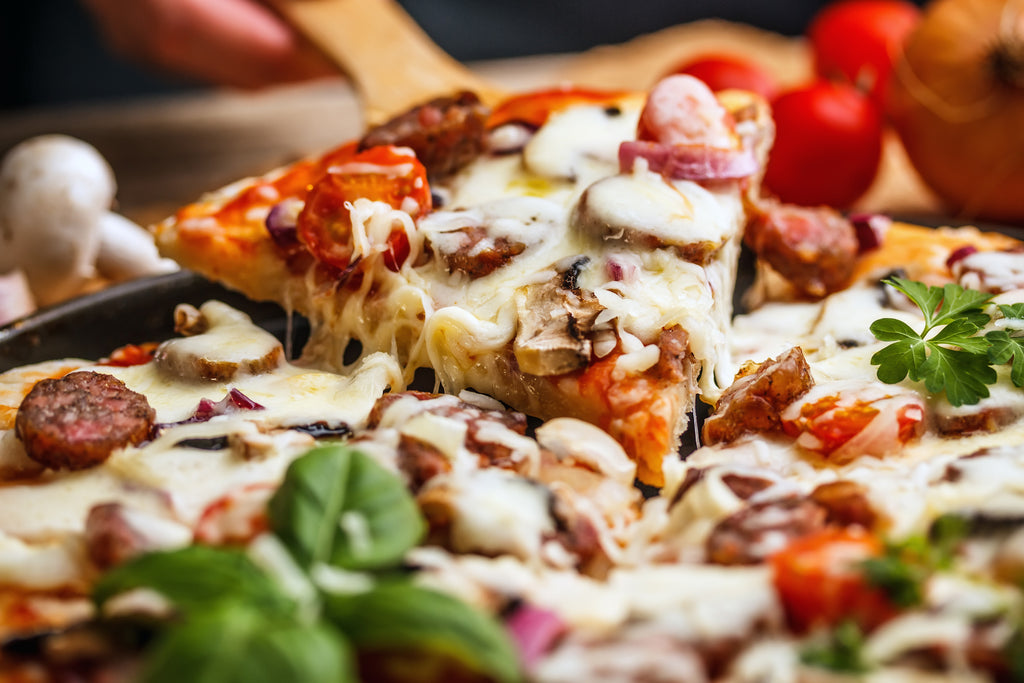 pizza baked with a cast iron pizza pan