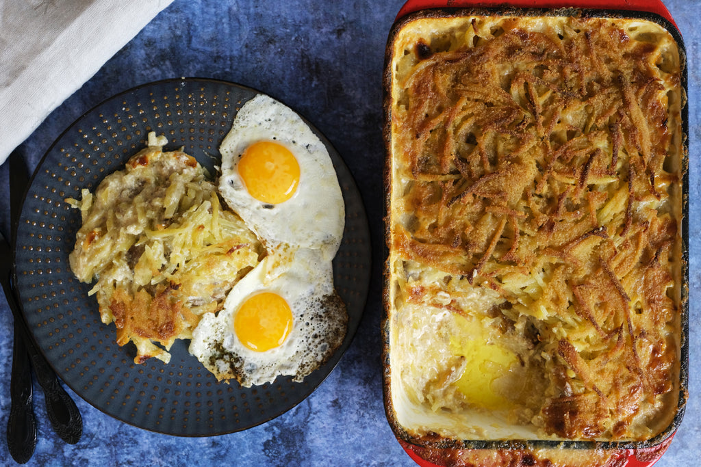 janssons frestelse served with fried eggs