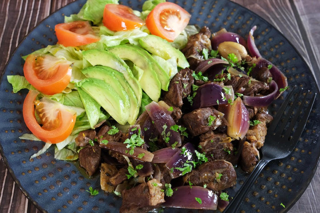 Brised Chuck Roast with Balsamic Vinager and Red Onion recipe