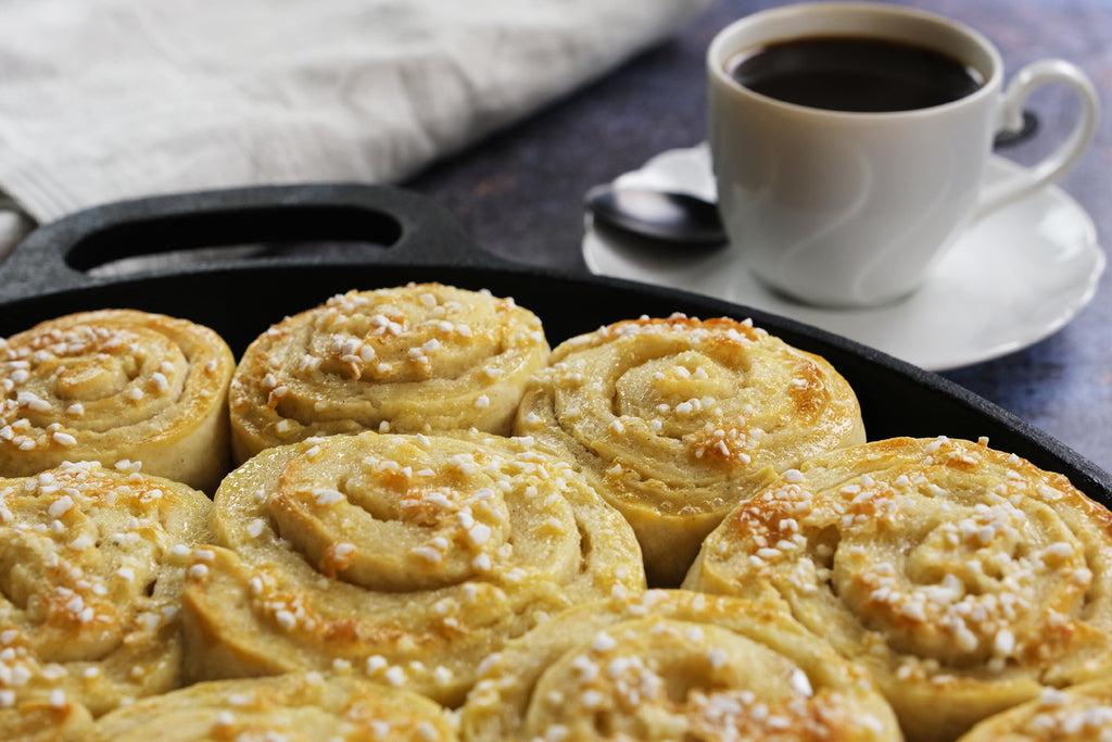 butter rolls ready to be served