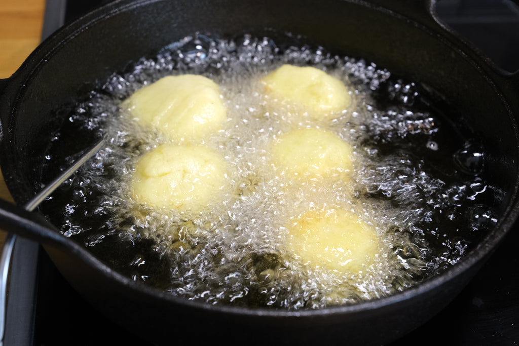 deep frying in a cast iron balti dish