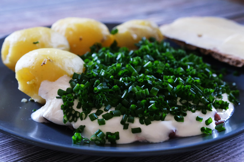 Maatjesharing with Sour Cream and Chives