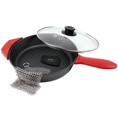 Greater Goods Cast Iron Chef Collection - 12 Inch Cast Iron Skillet with  Organic Seasoning, Silicone Handle Cover for Cast Iron Chef's Pan, Chainmail Cast Iron Scrubber