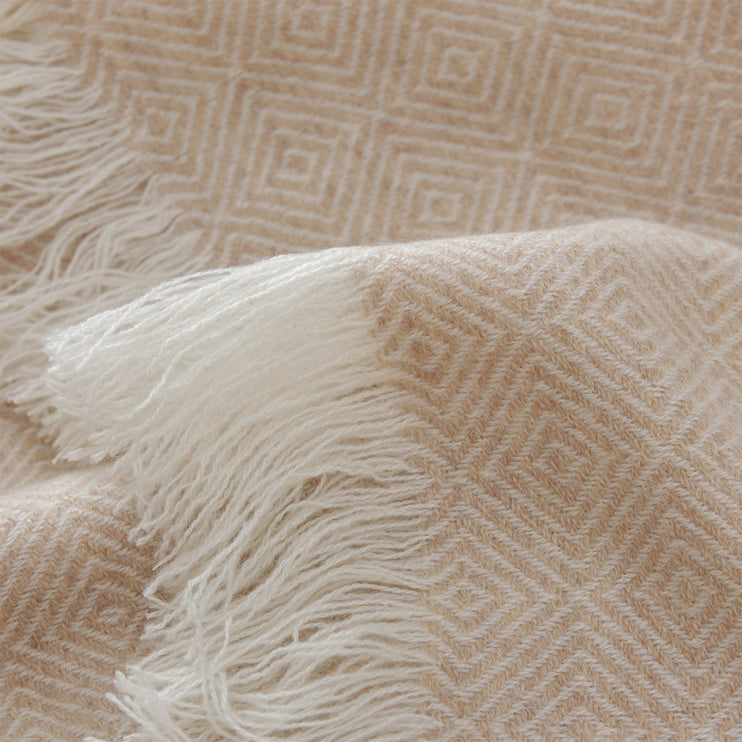 Uyuni Cashmere Blanket, beige & cream | URBANARA