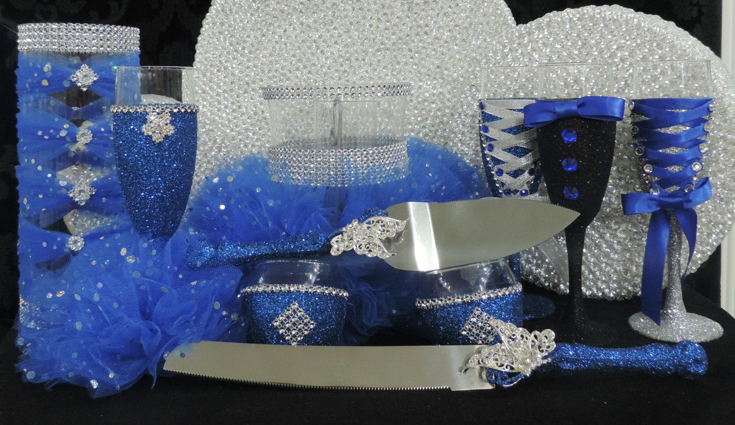 royal blue and silver wedding centerpieces