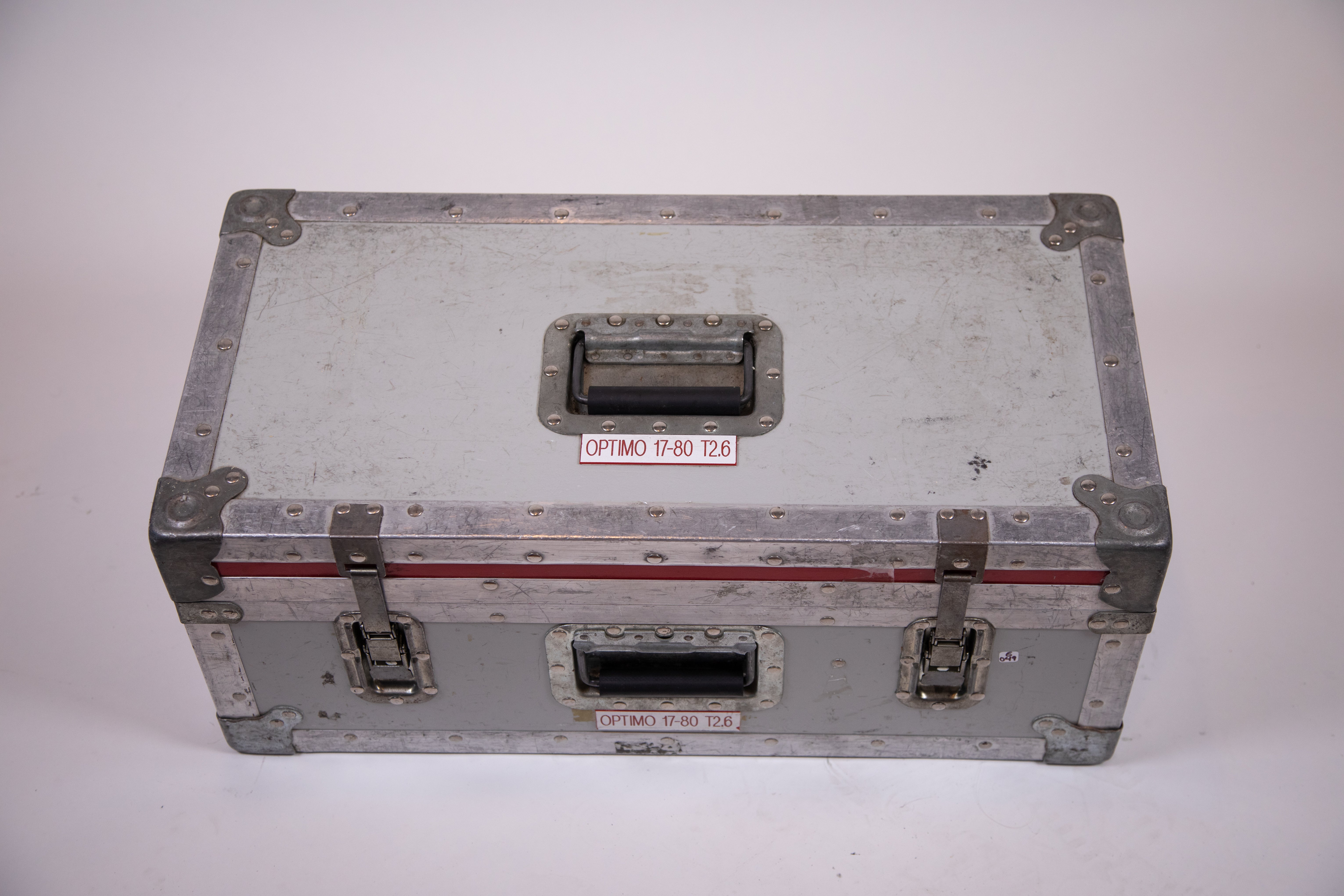A&J Case (25"x12"x10.5")