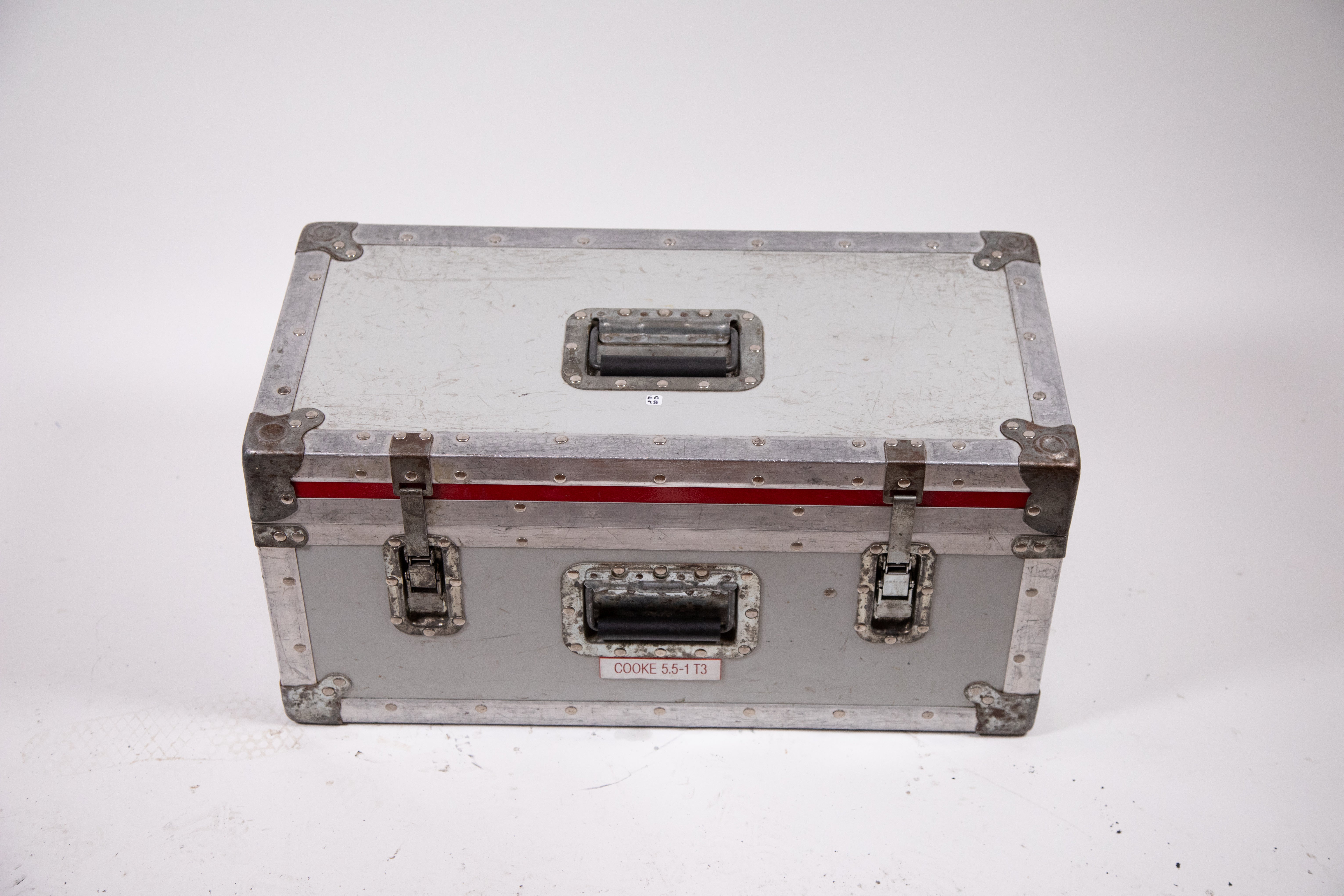 A&J Case (25"x12"x12")