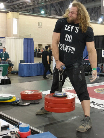 Rolling handle lift at a grip competition
