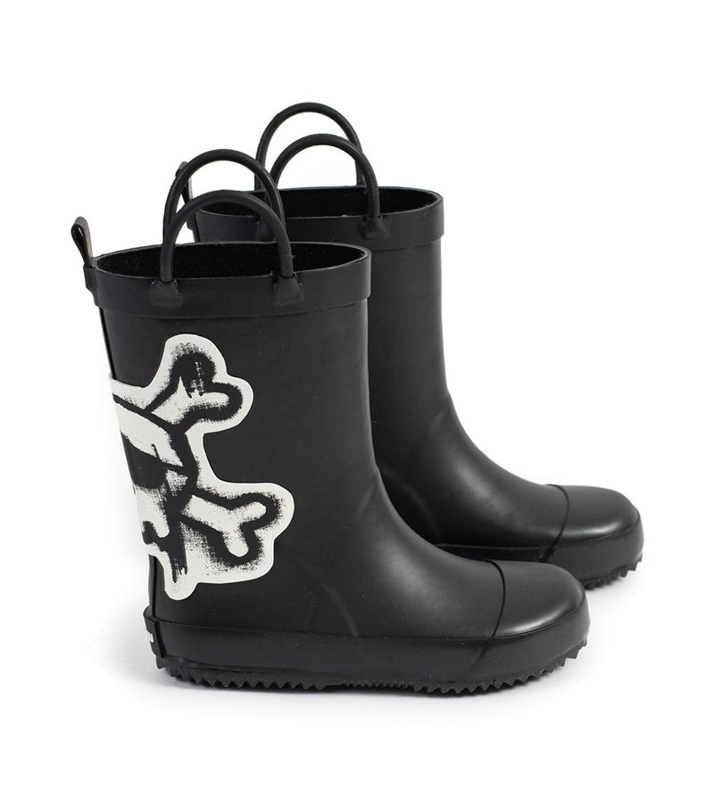 black skull rain boots