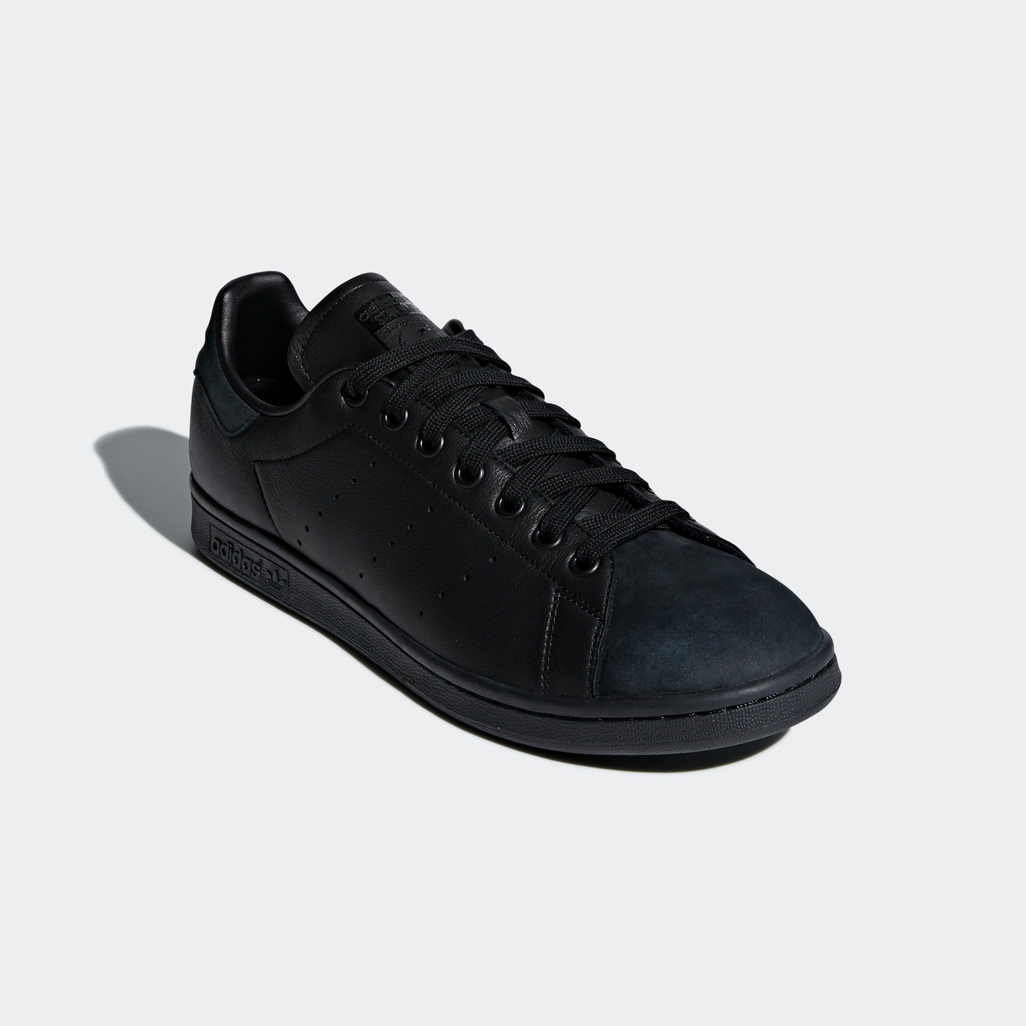 black stan smith shoes