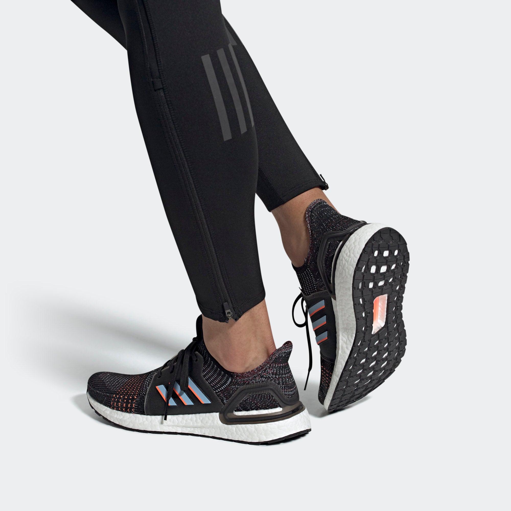 ultra boost 19 black multicolor