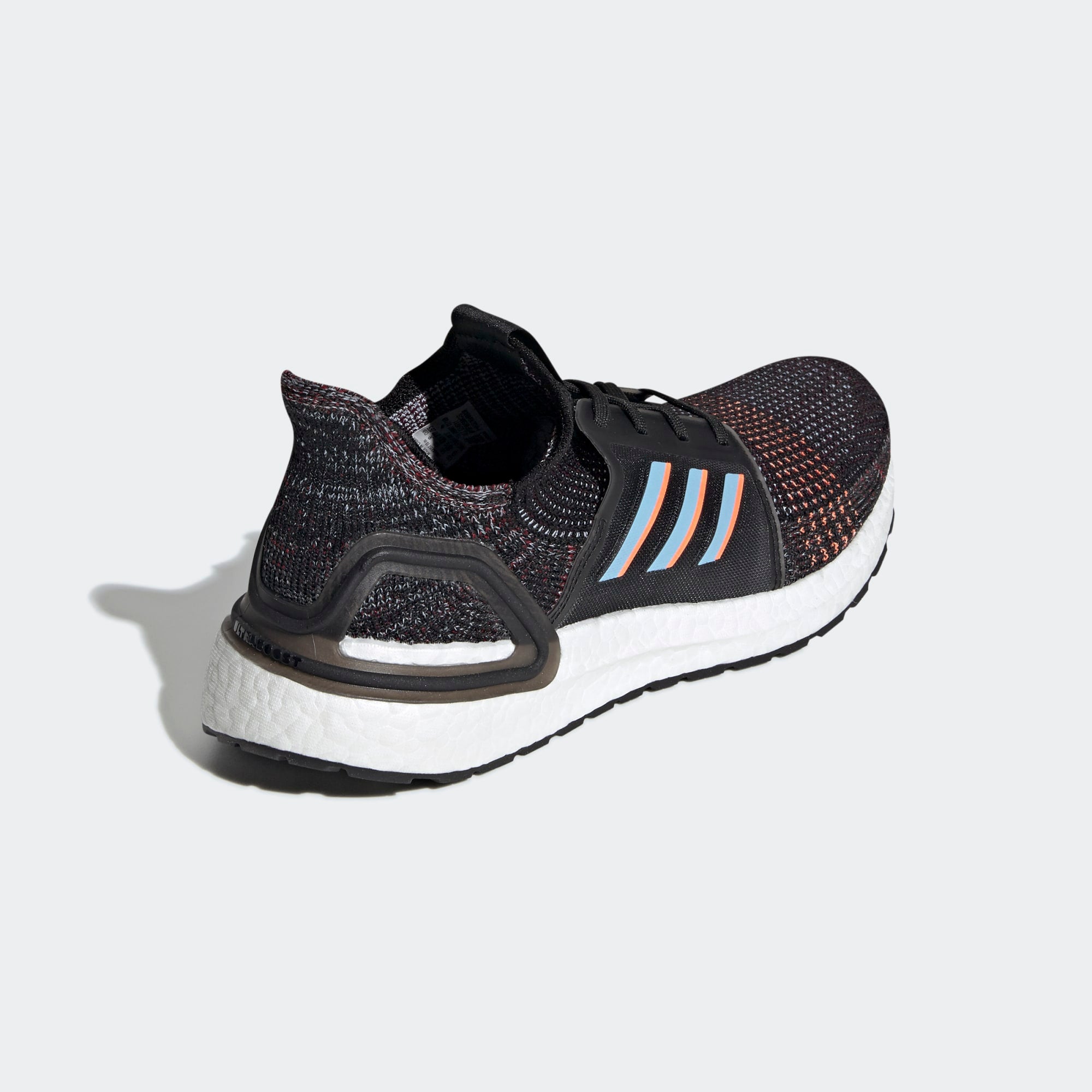 ultraboost 19 core black glow blue