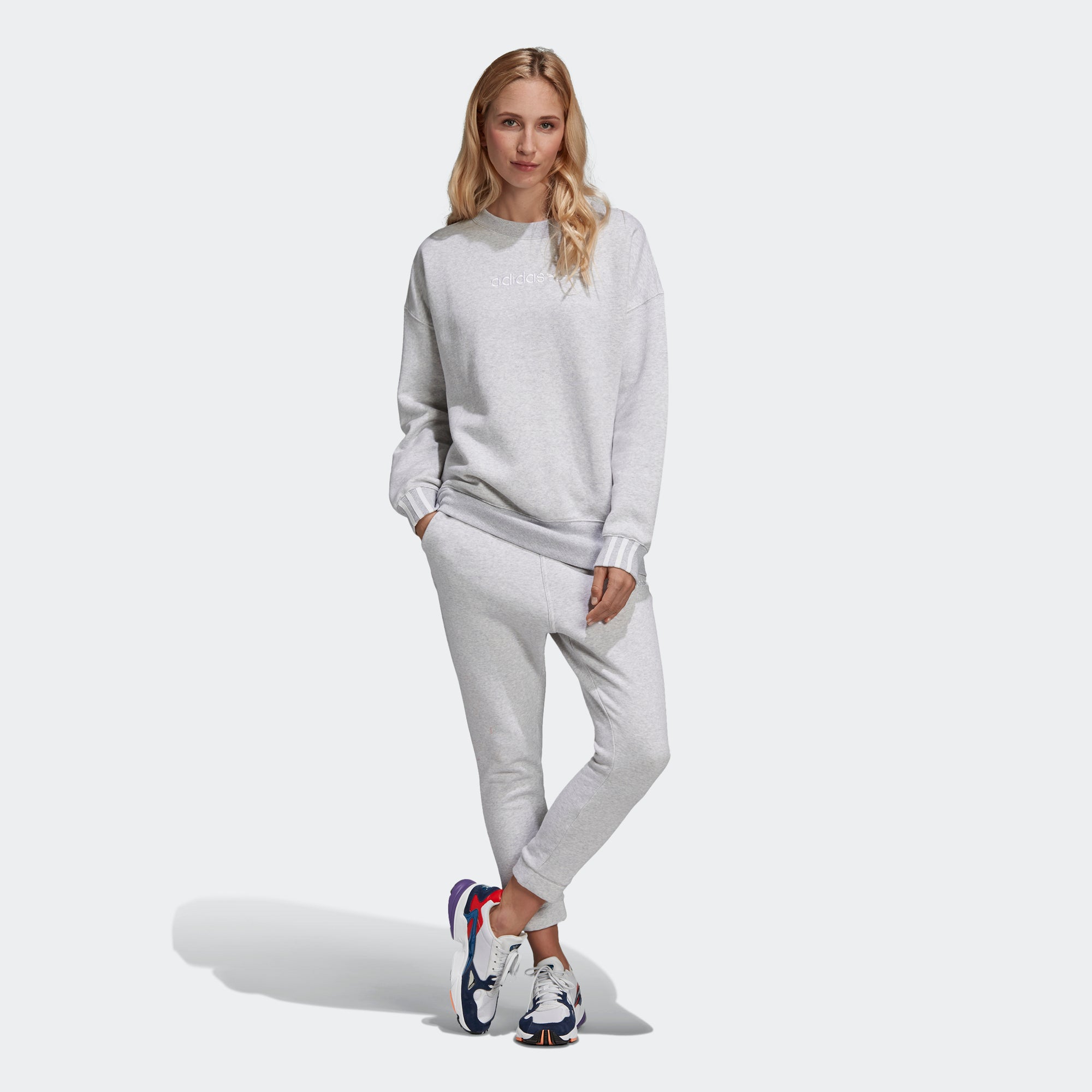 adidas originals coeeze fleece sweatshirt in grey heather