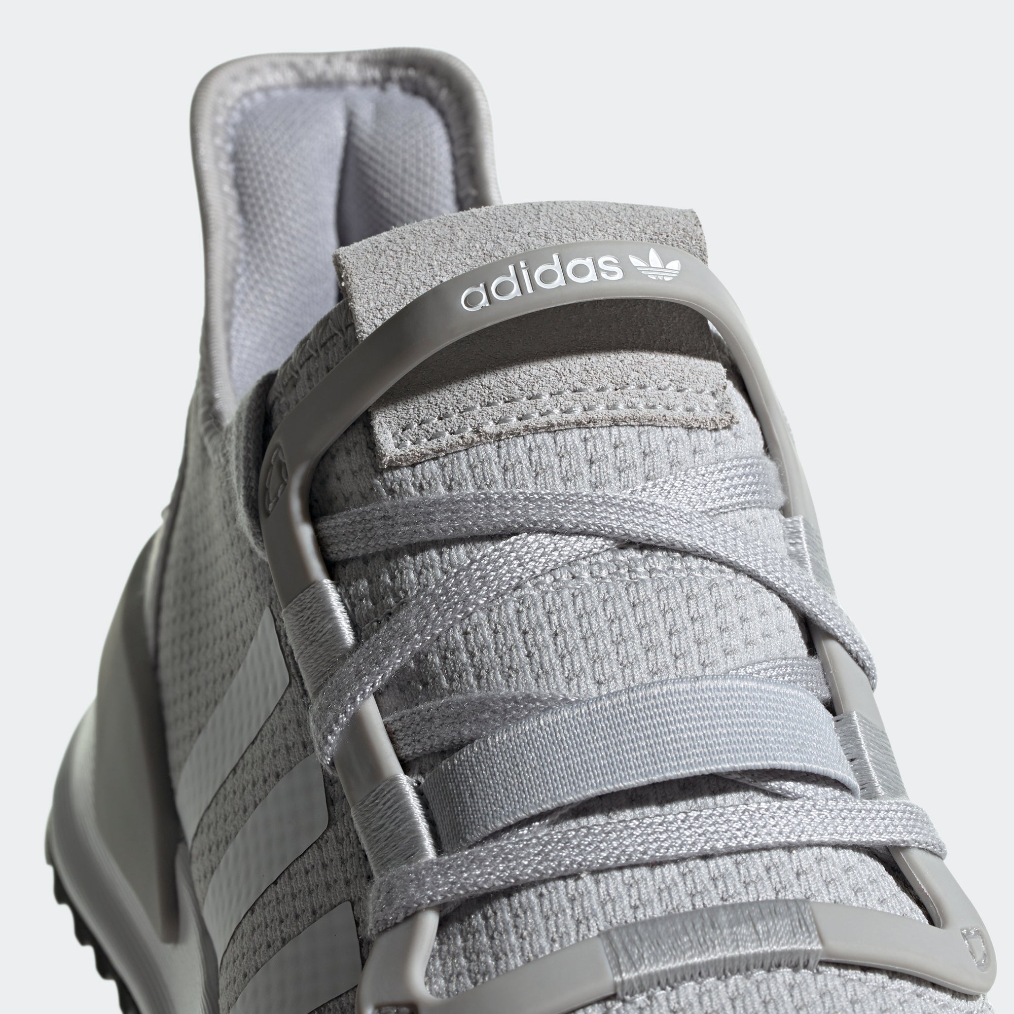 women's light gray adidas shoes