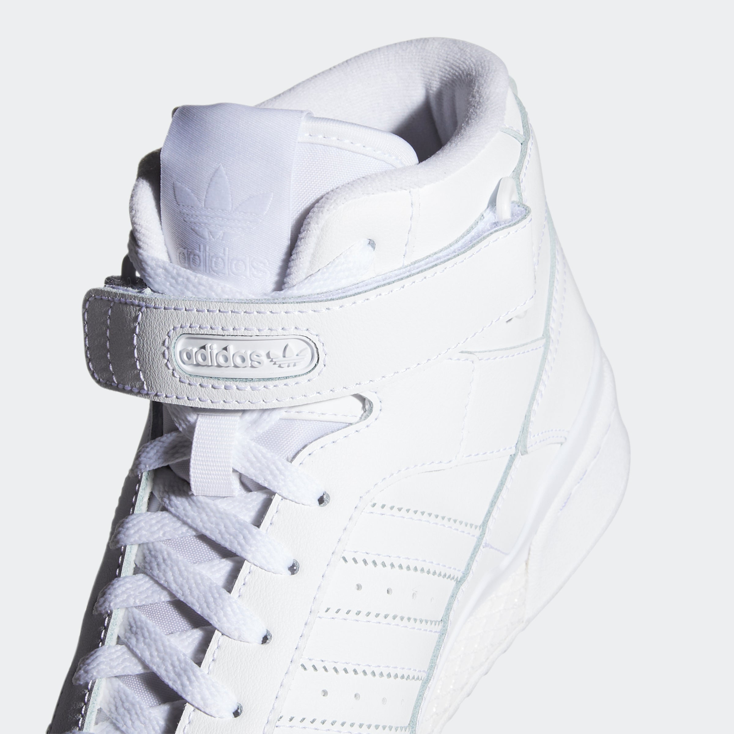 adidas Originals Forum Mid Shoes White