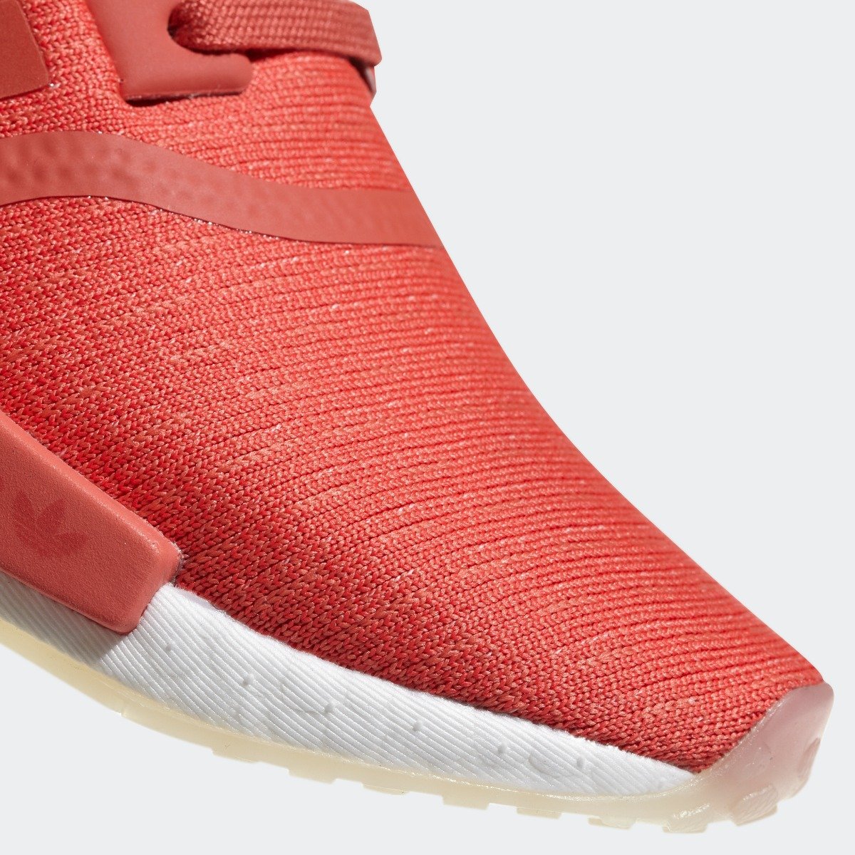 adidas nmd trace scarlet