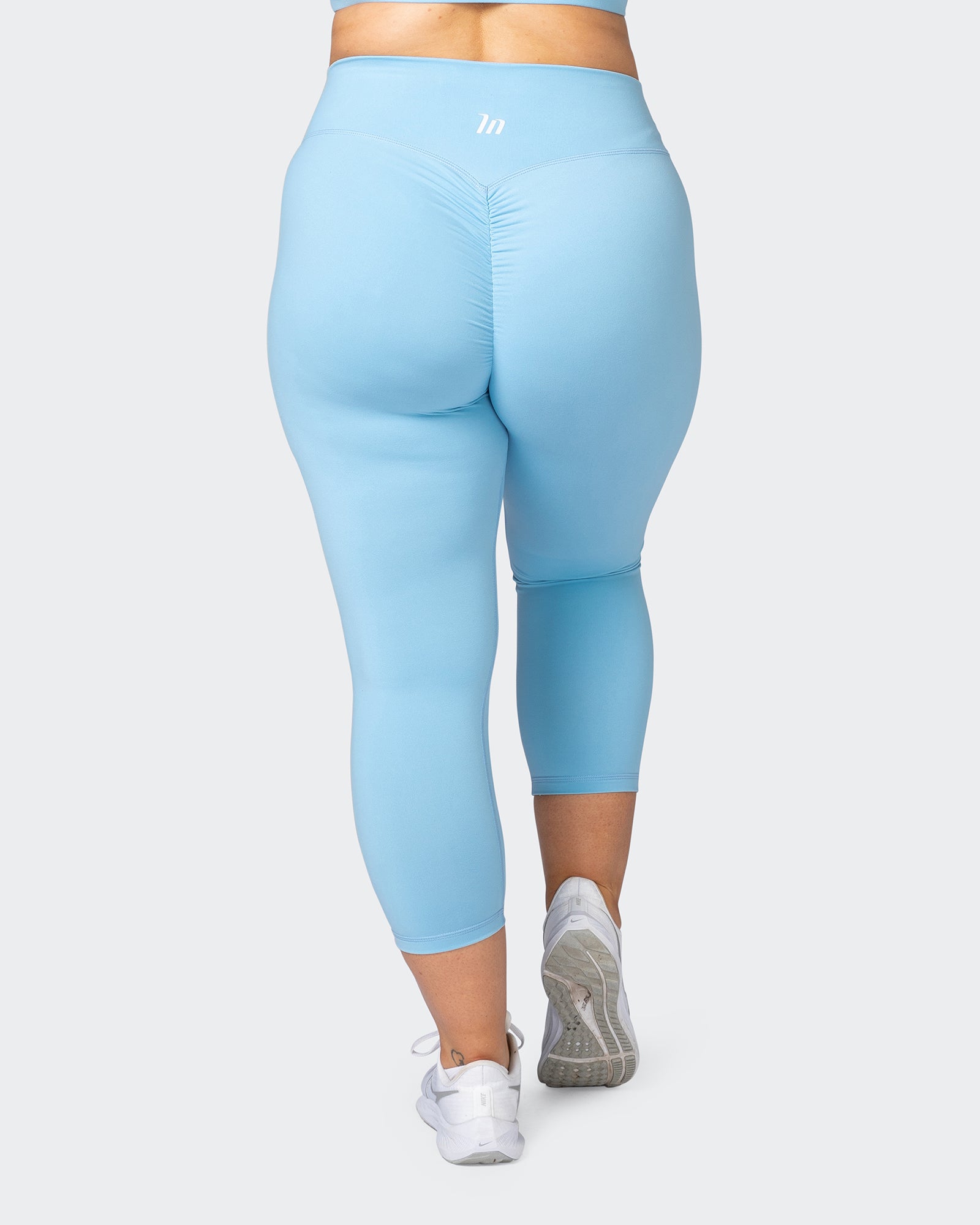 Signature Scrunch 7/8 Leggings - Ice Blue