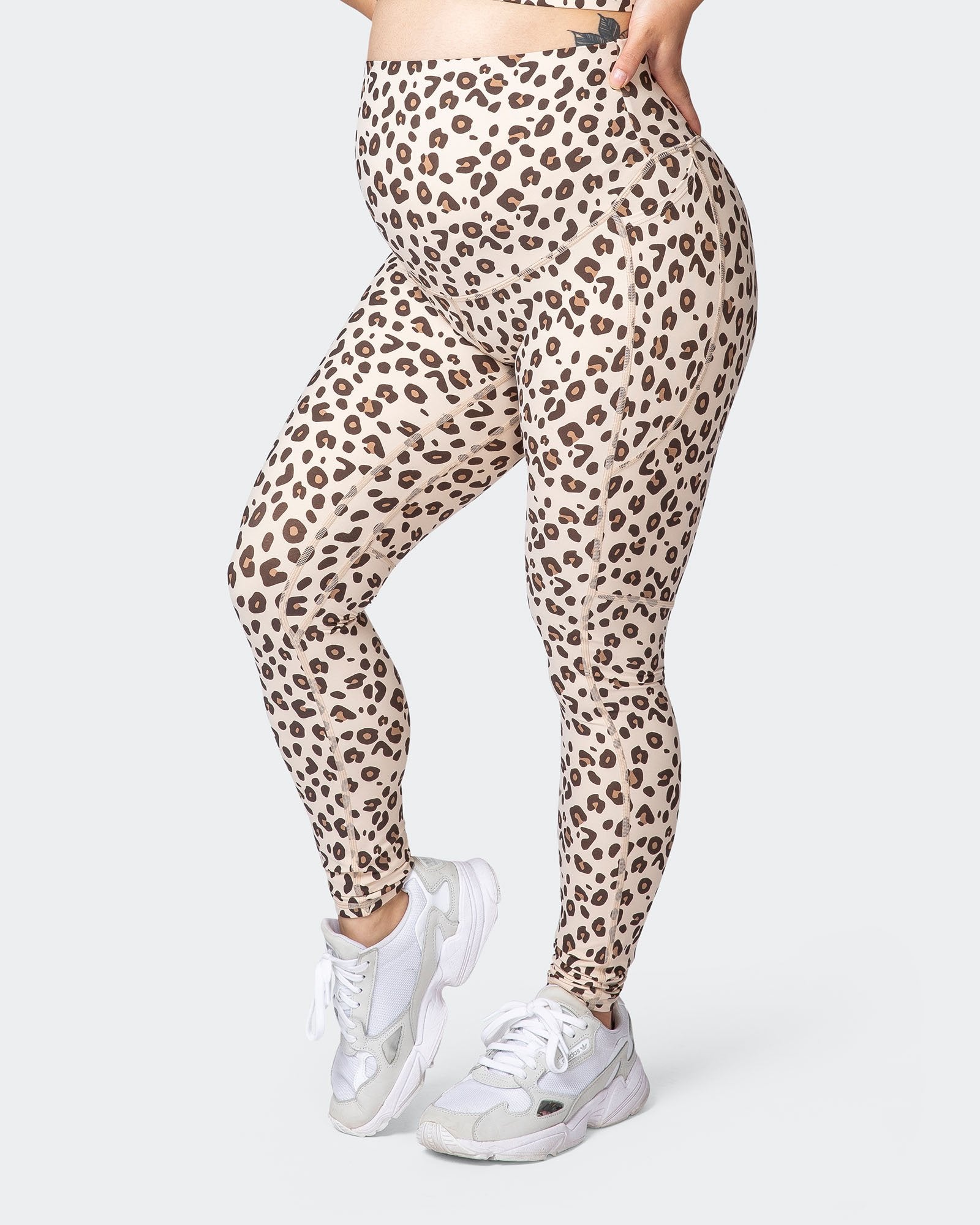 Maternity Superior Squat Pocket Leggings - Cheetah Print