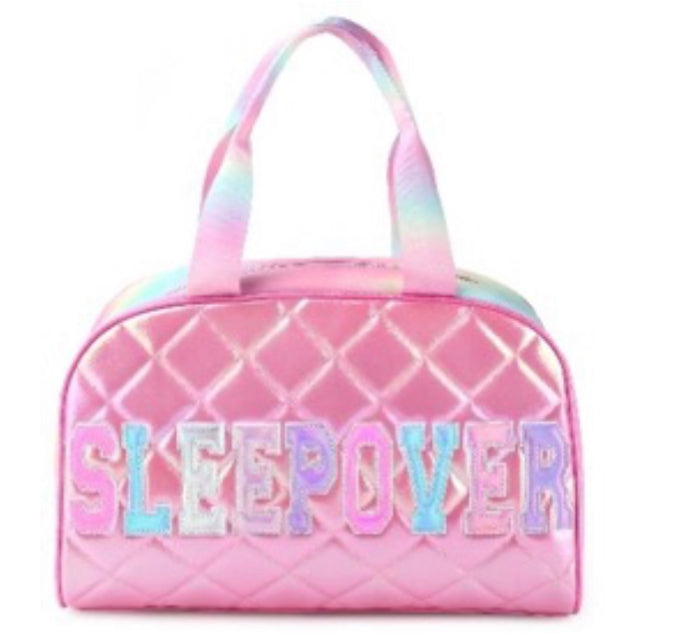 SLEEPOVER QUILTED MEDIUM DUFFLE BAG