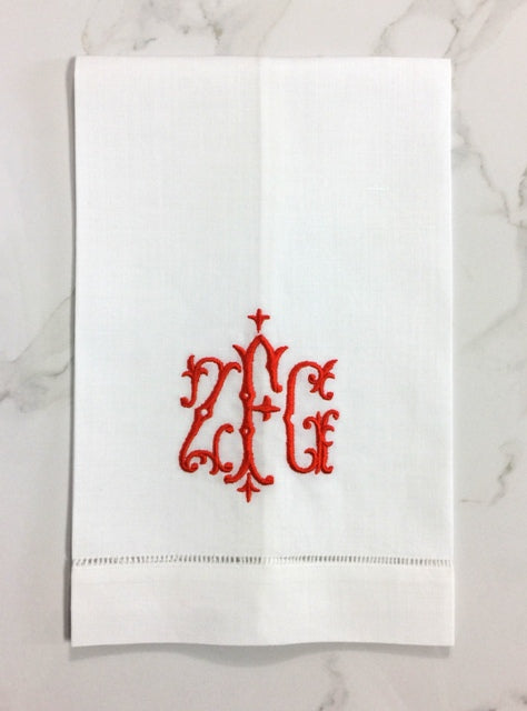 https://cdn.shopify.com/s/files/1/0017/7402/6787/products/isabella-guest-towel_2048x.jpg?v=1551914306