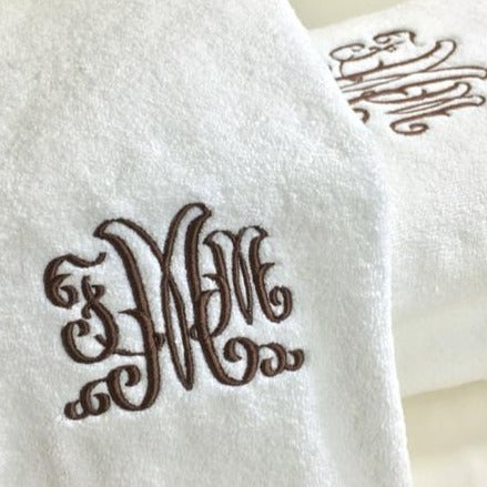 Set Of 2 Monogrammed Bath Towels Cream/k - Linum Home Textiles