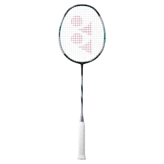 Yonex | RacquetGuys