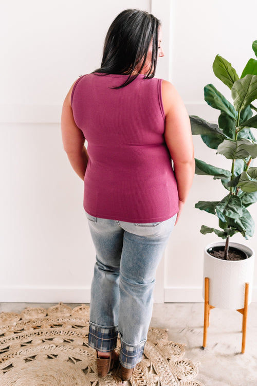 Casual Sleeveless Top In Burgundy Stripes – Iris & Rainbow Boutique