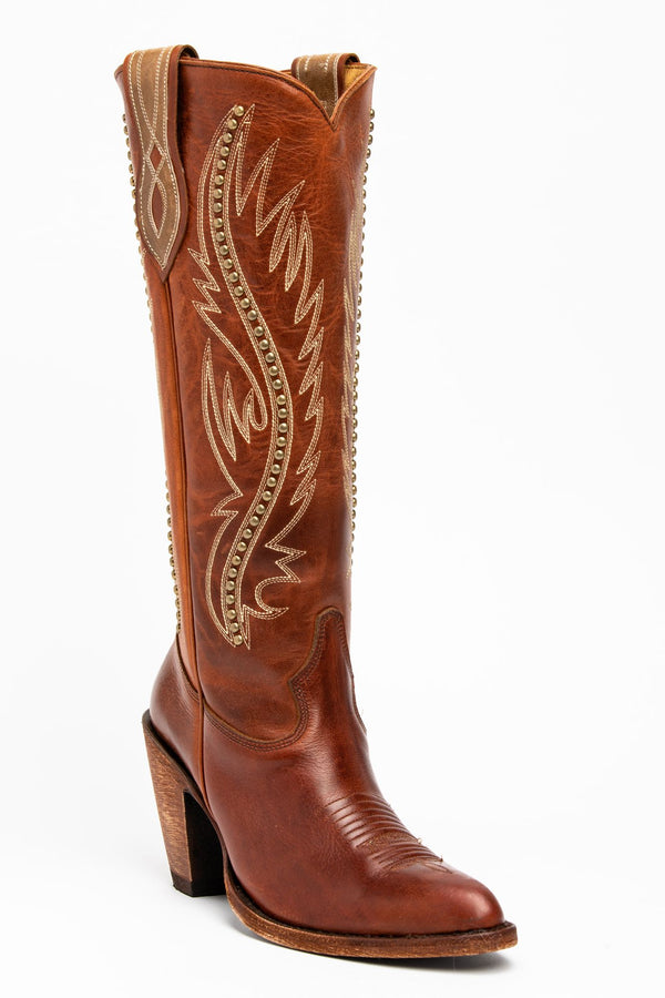 boots with round toe