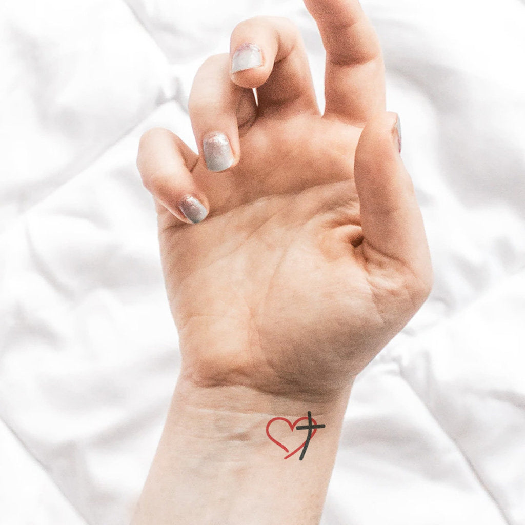 53 Adorable Small Heart Tattoos  Tattoo Glee