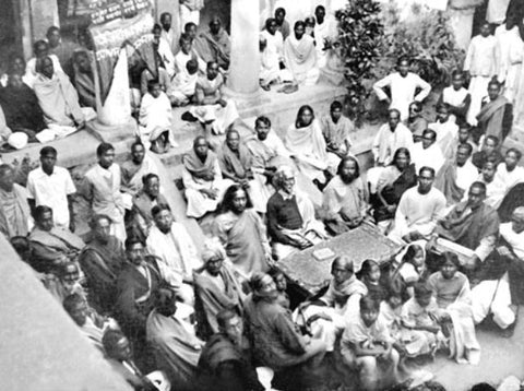 Yukteswar y Yogananda en diciembre de 1935