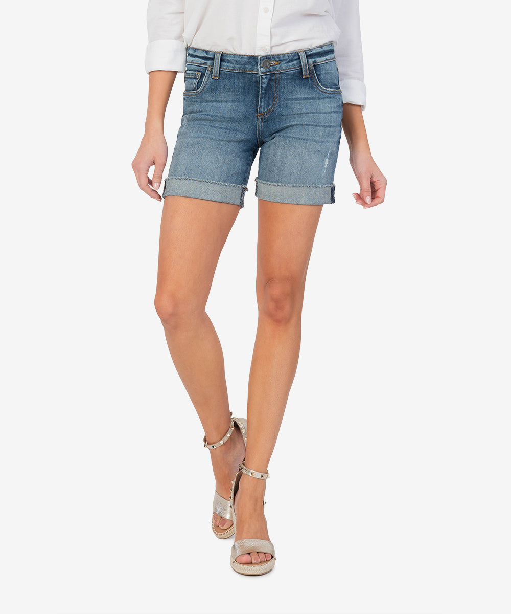 Image of Catherine Boyfriend Short (Particular Wash)