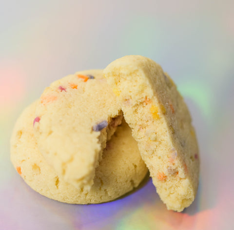 Logan, Utah's Num Gourmet Desserts created these keto-friendly shortbread funfetti cookies. shortbread funfetti cookies, keto friendly desserts logan utah, num groumet desserts, keto cookies, diabetic friendly cookies, low carb high protein cookies #NumGourmetDessrts #LoganUtah #LoganUtahDessert #KetoDessert #KetoBreakfast #KetoSweets #DiabeticFriendlyDesserts #KetoDiet #GuiltFreeDessert #HighProteinDessert