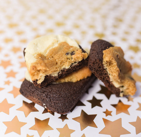 Logan, Utah's Num Gourmet Desserts baked these keto-friendly brownie cookies for your next girl's night. cookie brownie, keto cookie brownie, keto desserts logan utah, num gourmet desserts, logan utah desserts, low carb cookie brownie #NumGourmetDessrts #LoganUtah #LoganUtahDessert #KetoDessert #KetoBreakfast #KetoSweets #DiabeticFriendlyDesserts #KetoDiet #GuiltFreeDessert #HighProteinDessert