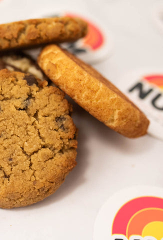 Logan, Utah's Num Gourmet Desserts created this keto-friendly snickerdoodle cookie. keto snickerdoodle cookie, logan utah cookies, logan utah keto desserts, num gourmet desserts, keto sweets, keto treats, low carb keto cookie #NumGourmetDessrts #LoganUtah #LoganUtahDessert #KetoDessert #KetoBreakfast #KetoSweets #DiabeticFriendlyDesserts #KetoDiet #GuiltFreeDessert #HighProteinDessert