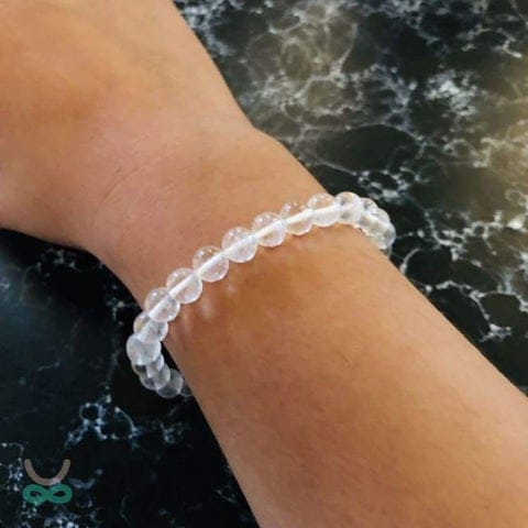 bracelet en fines perles de cristal-roche
