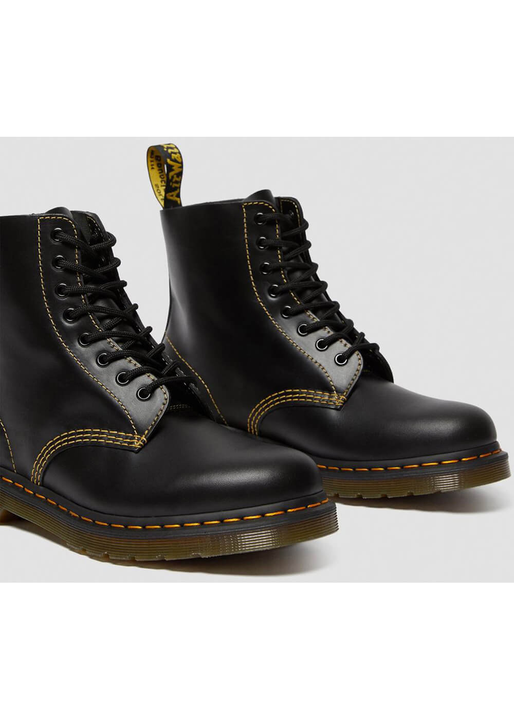 dr martens 1400