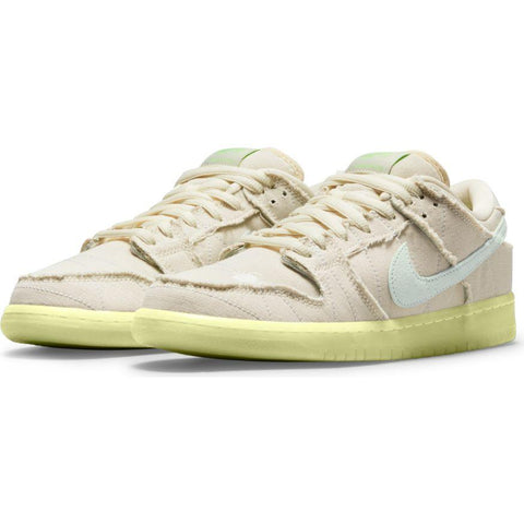 NIke SB Mummy Dunks