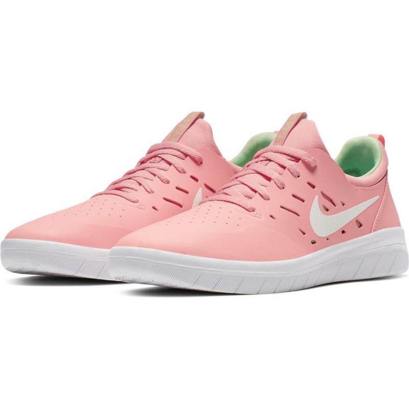 nike sb nyjah free bleached coral & white skate shoes