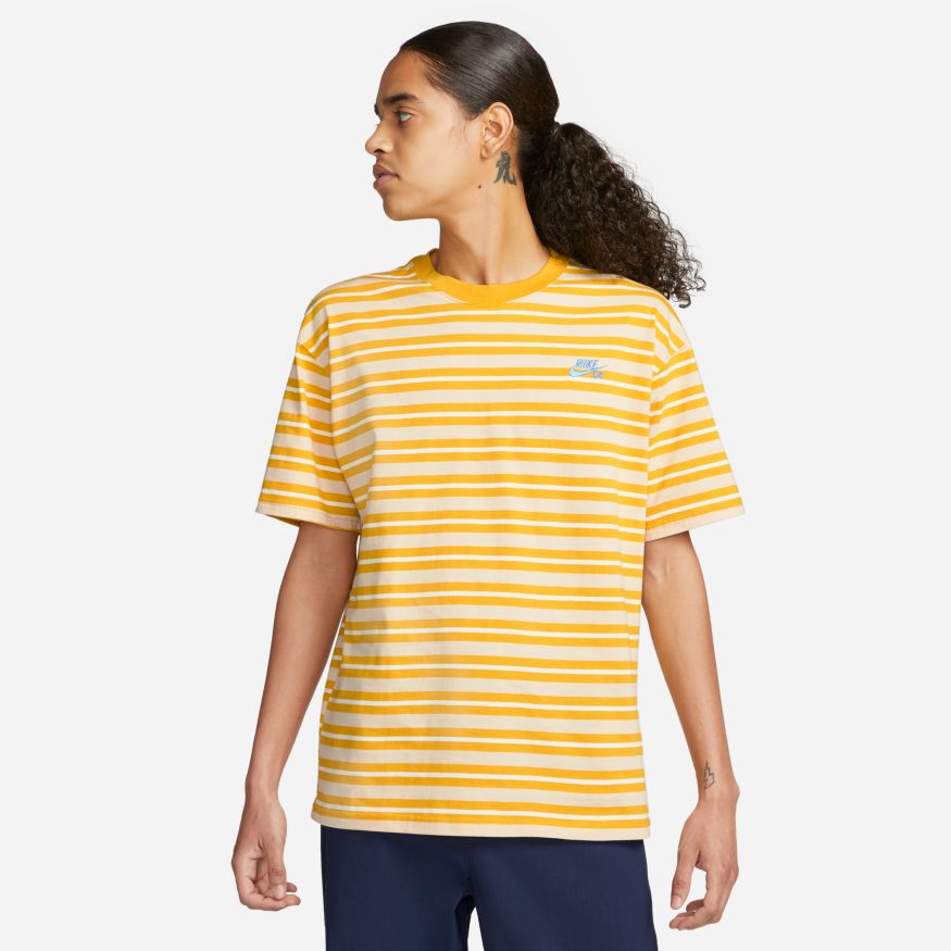 Nike SB Striped Skate T-Shirt Sail/University Blue/Chlorophyll Style:  DQ1862-133