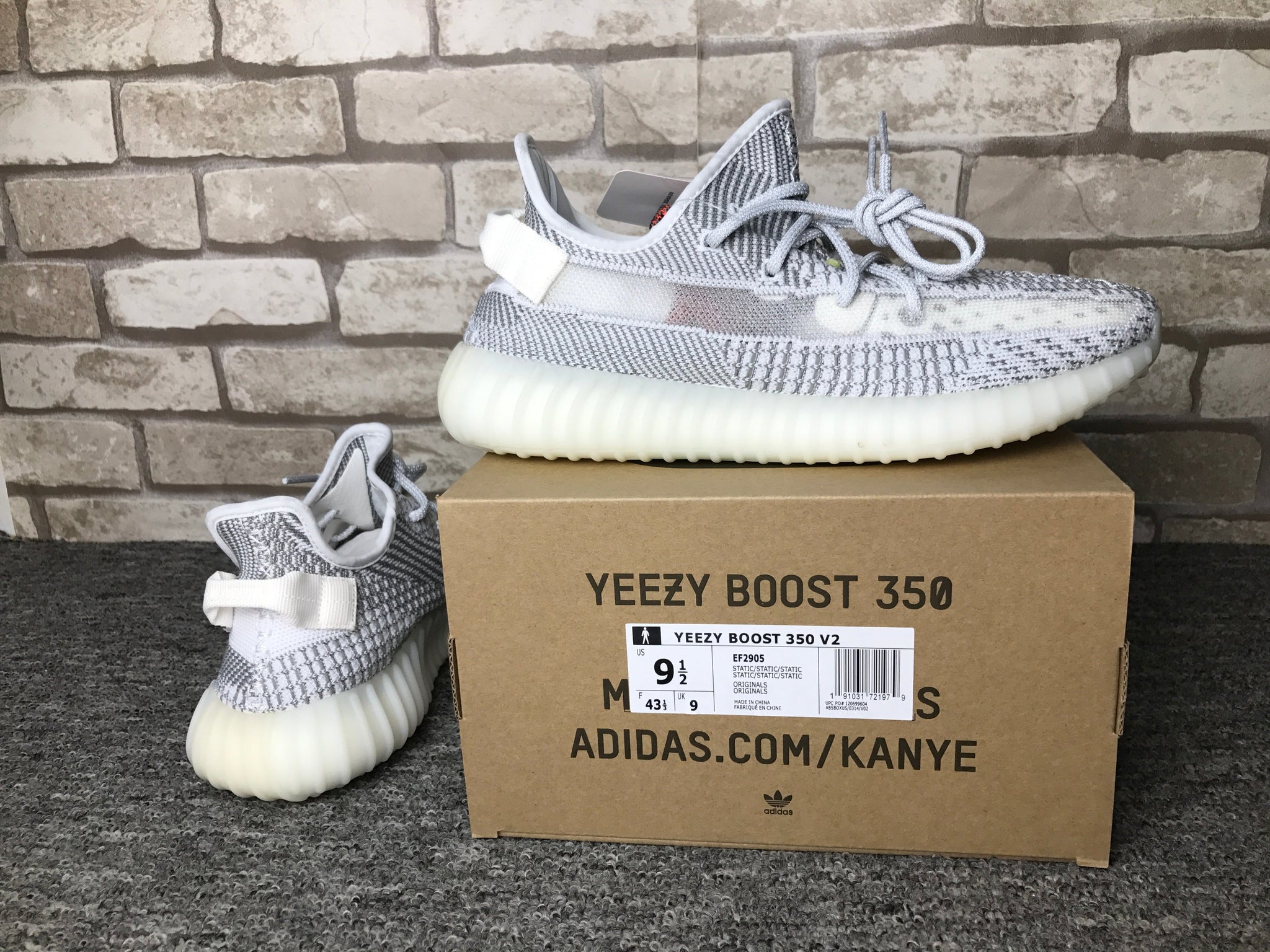  Vind adidas yeezy 350 v2 static Nieuw in Marktplaats