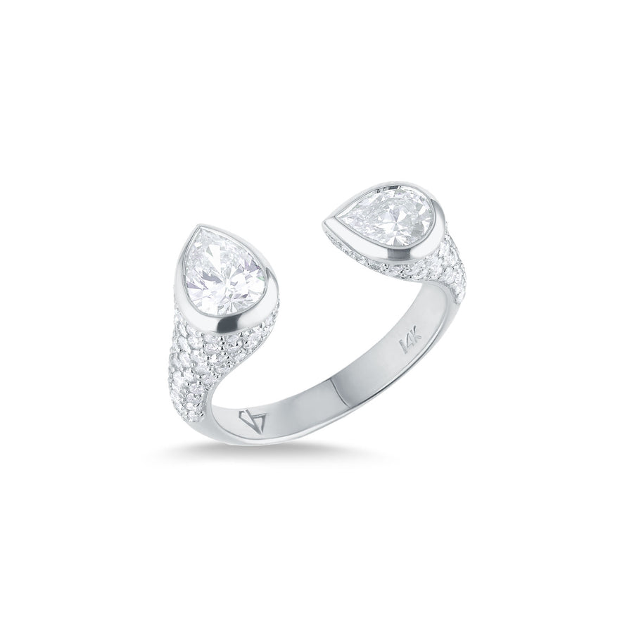 Shop 14K White Gold Diamond Royal Throne Ring | Carbon & Hyde