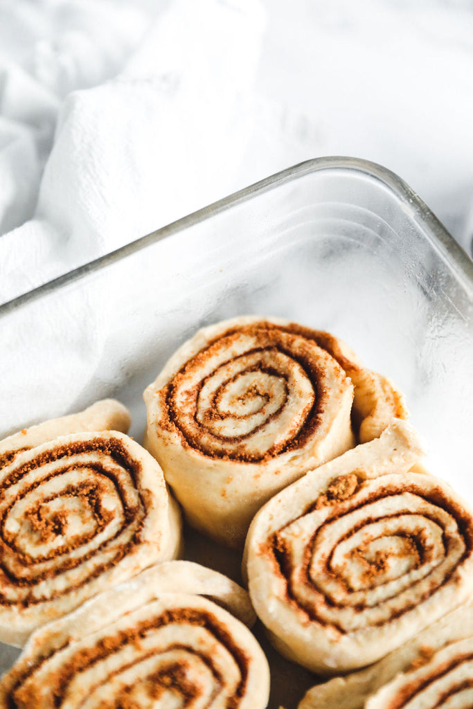 vegan cin rolls