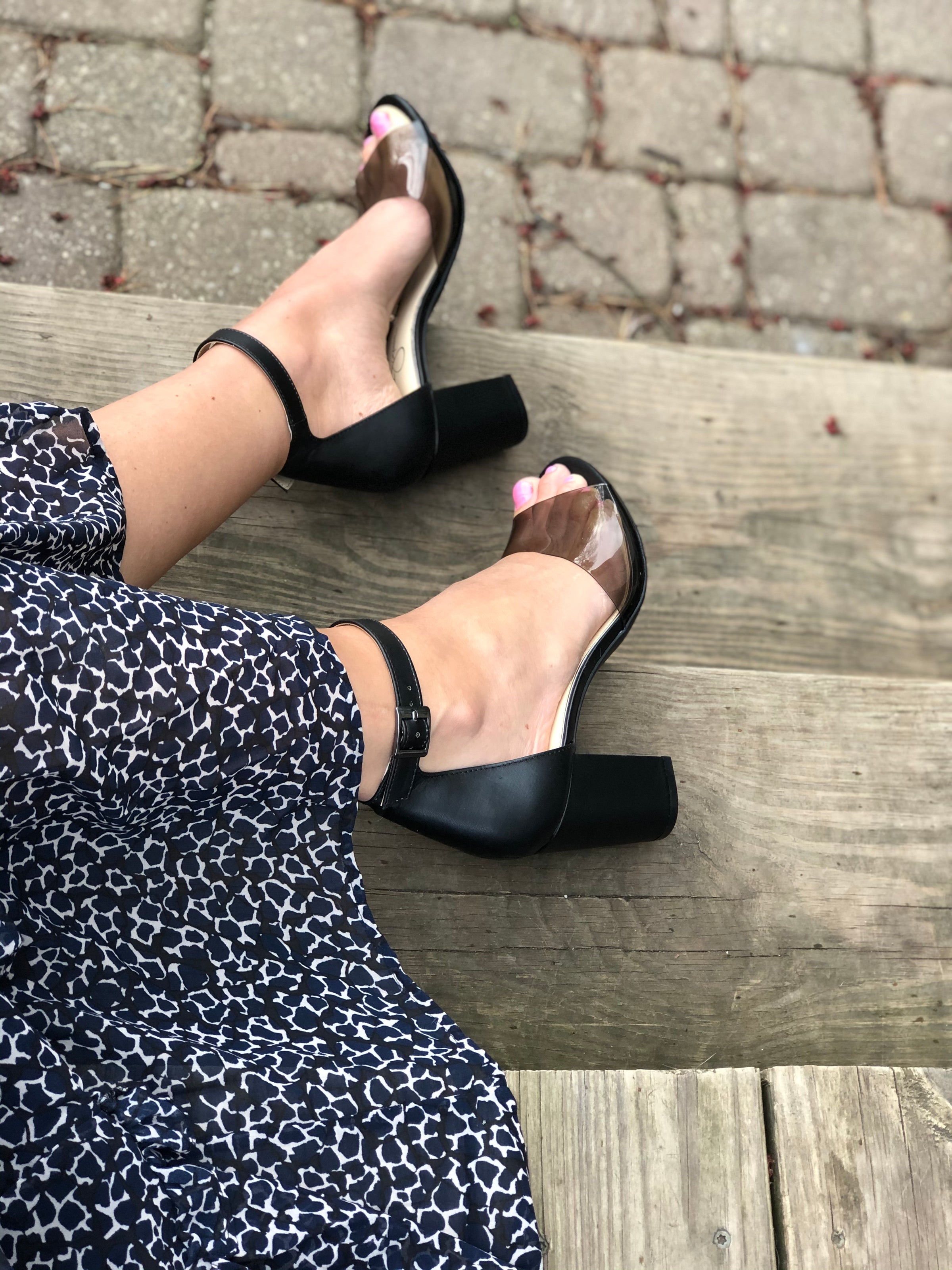 jessica simpson clear pumps