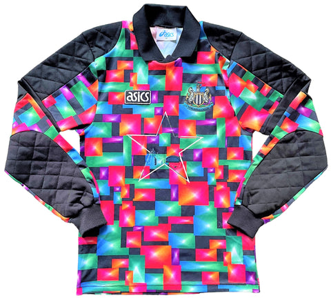 1993-94 Newcastle GK away shirt (very good) Large Boys