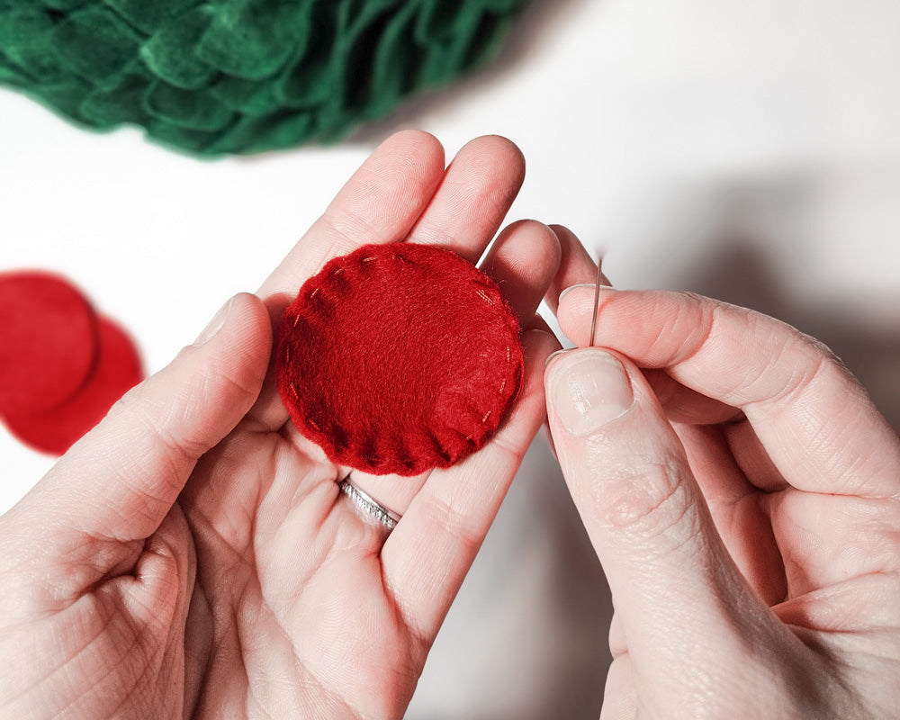 Sewing 3D round circle holly berries for DIY felt Christmas wreath