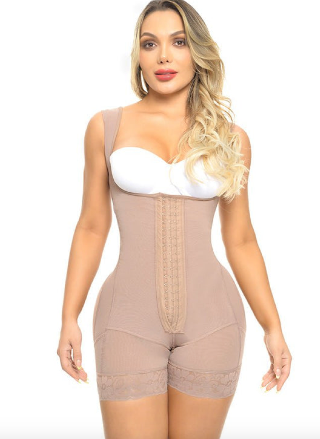 1566 ANN M Magic Buttocks Cold Therapy Short Girdle with thick