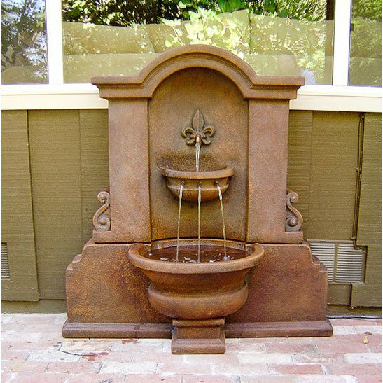 Giannini Garden Flaminia Concrete Outdoor Wall Fountain