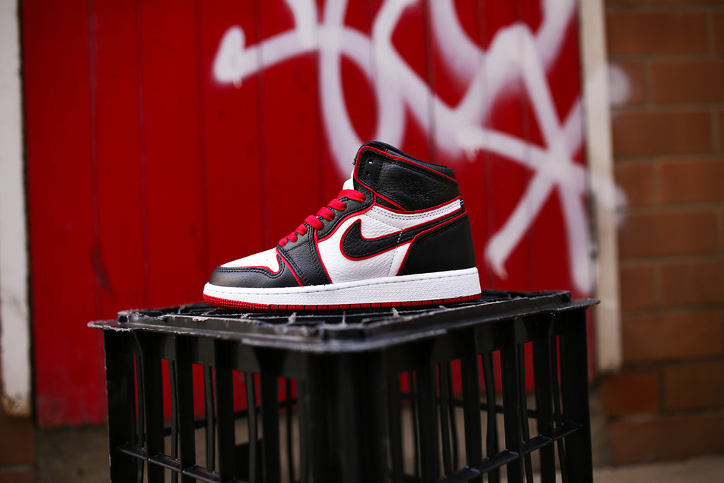 air jordan 1 bloodline grade school