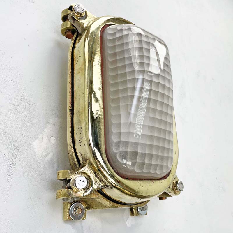 A round polished brass bulkhead light, - LASSCO - England's prime resource  for Architectural Antiques, Salvage Curiosities