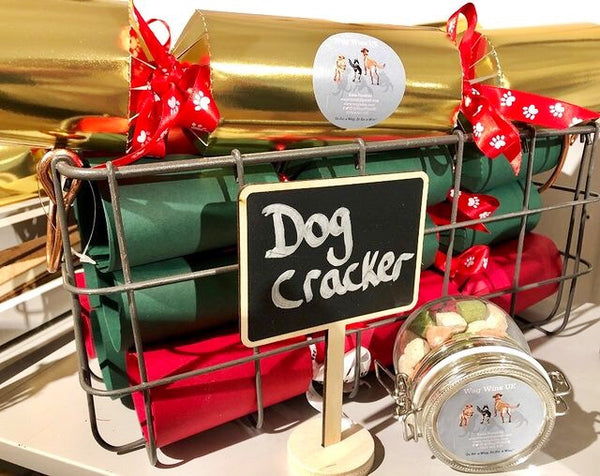 Dog_Christmas_treats_cracker